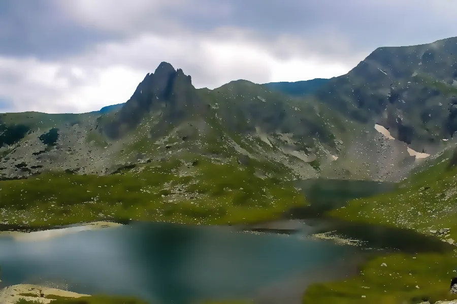 Anisotropic Diffusion, applied to “Lake in a mountain valley (Unsplash)”