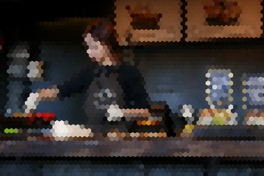 Hexagonal Pixels, applied to “Copenhagen, Denmark (Unsplash 2Q8bo 6lu1Y)”