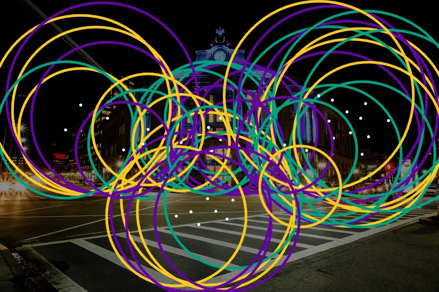 Hough Circle Transform, applied to “South Station headhouse at night, January 2017 (Unsplash xKQIz 5XjY)”