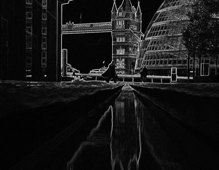 Kirsch Compass Edges, applied to “Canal and Tower Bridge (Unsplash)”