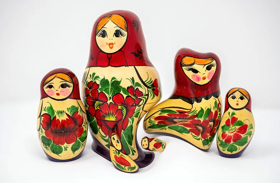 Liquify, applied to “Matryoshka from Hungary”