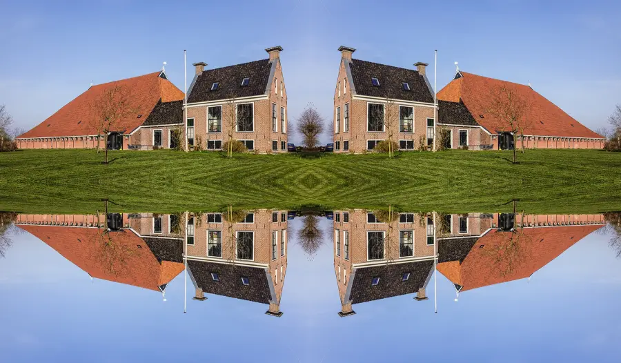 Mirror Repeat, applied to “Kop-hals-rompboerderij (Tjepma state) Overijsselsestraatweg 22, Reduzum. 23-03-2”
