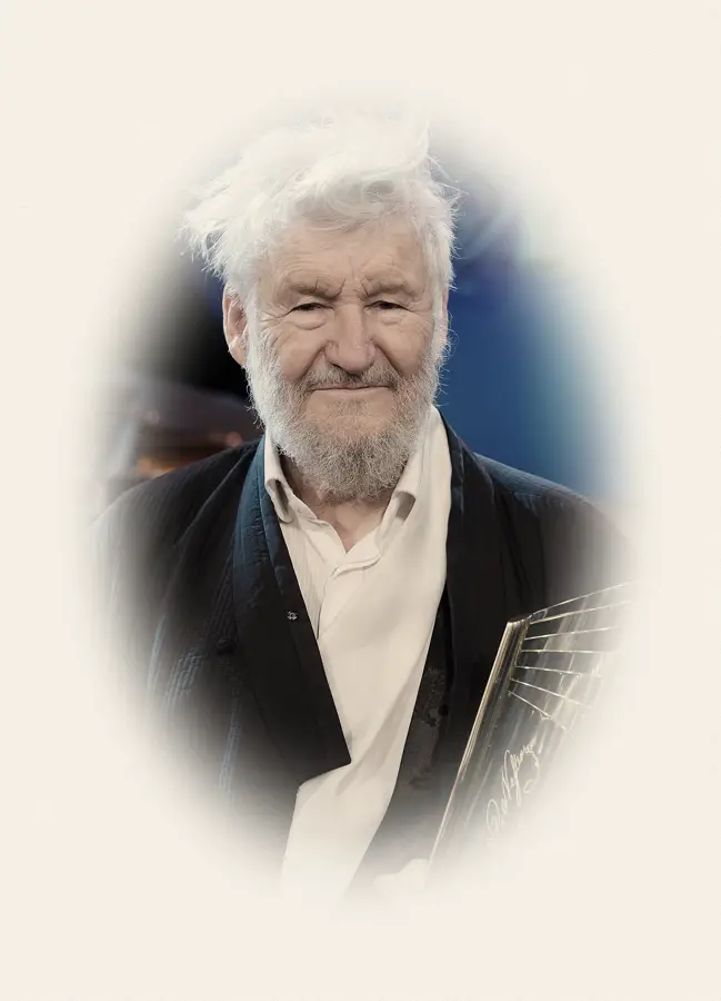 Portrait Vignette, applied to “Achim Freyer Nestroy-Theaterpreis 2015 e”