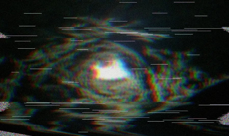 VHS Tracking Noise, applied to “Algar do Carvao, isla de Terceira, Azores, Portugal, 2020-07-25, DD 68-70 HDR”